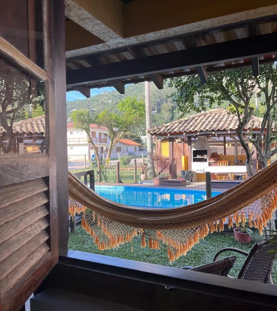 Apartamento Residencial Casa Amarela Garopaba 0*,  Brasil